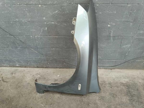 AILE GAUCHE FIAT STILO 3-PORTE - Vue 1